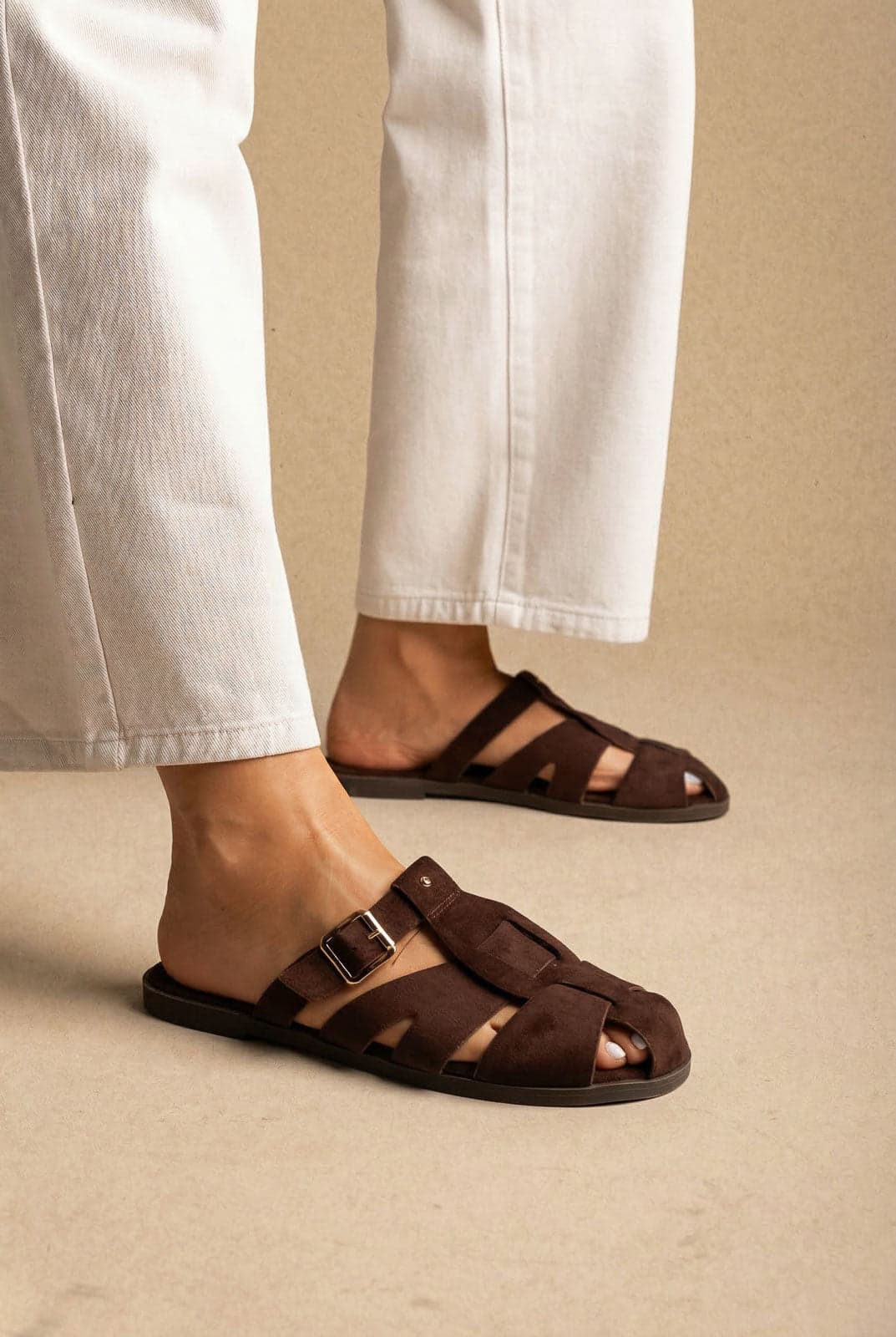 Ideal shoes Fisherman Mules - 9783 - Καφέ Σουέτ