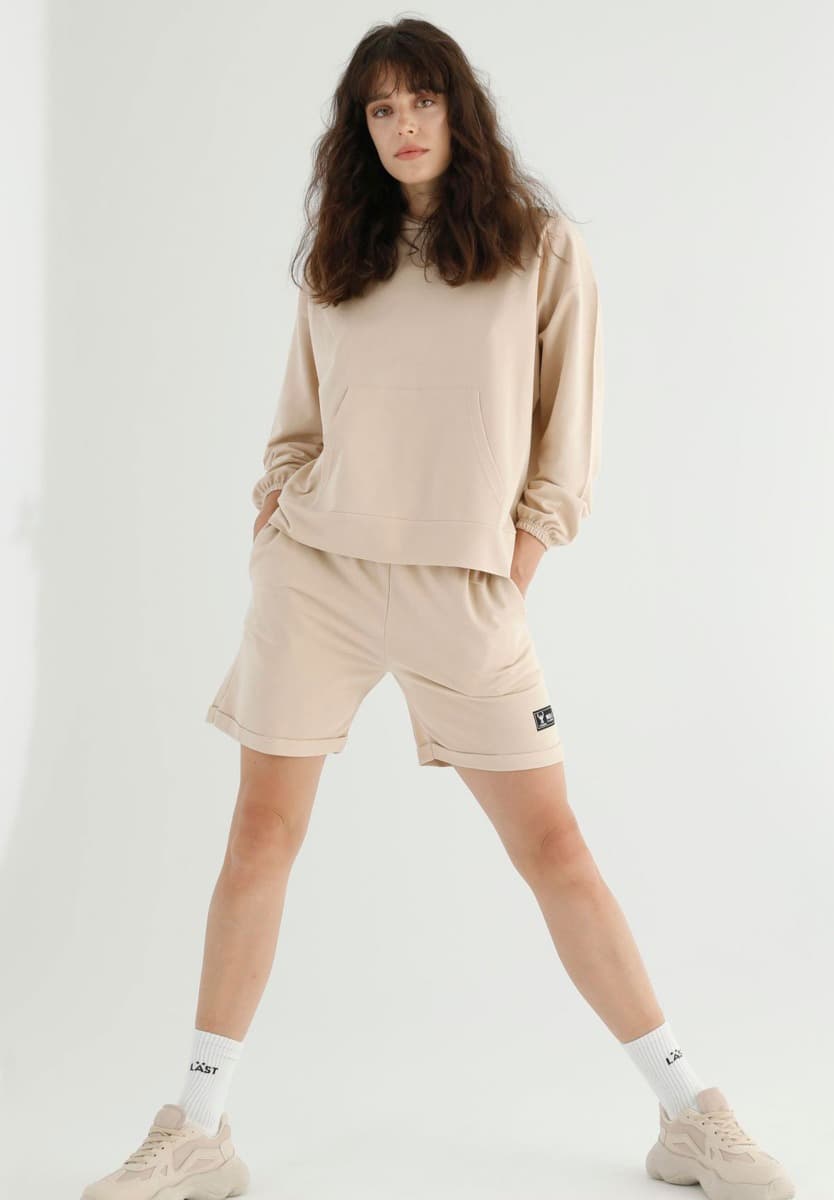 Σετ Φόρμας Oversized Τοπ με Σορτσάκι Champion Beige 78503