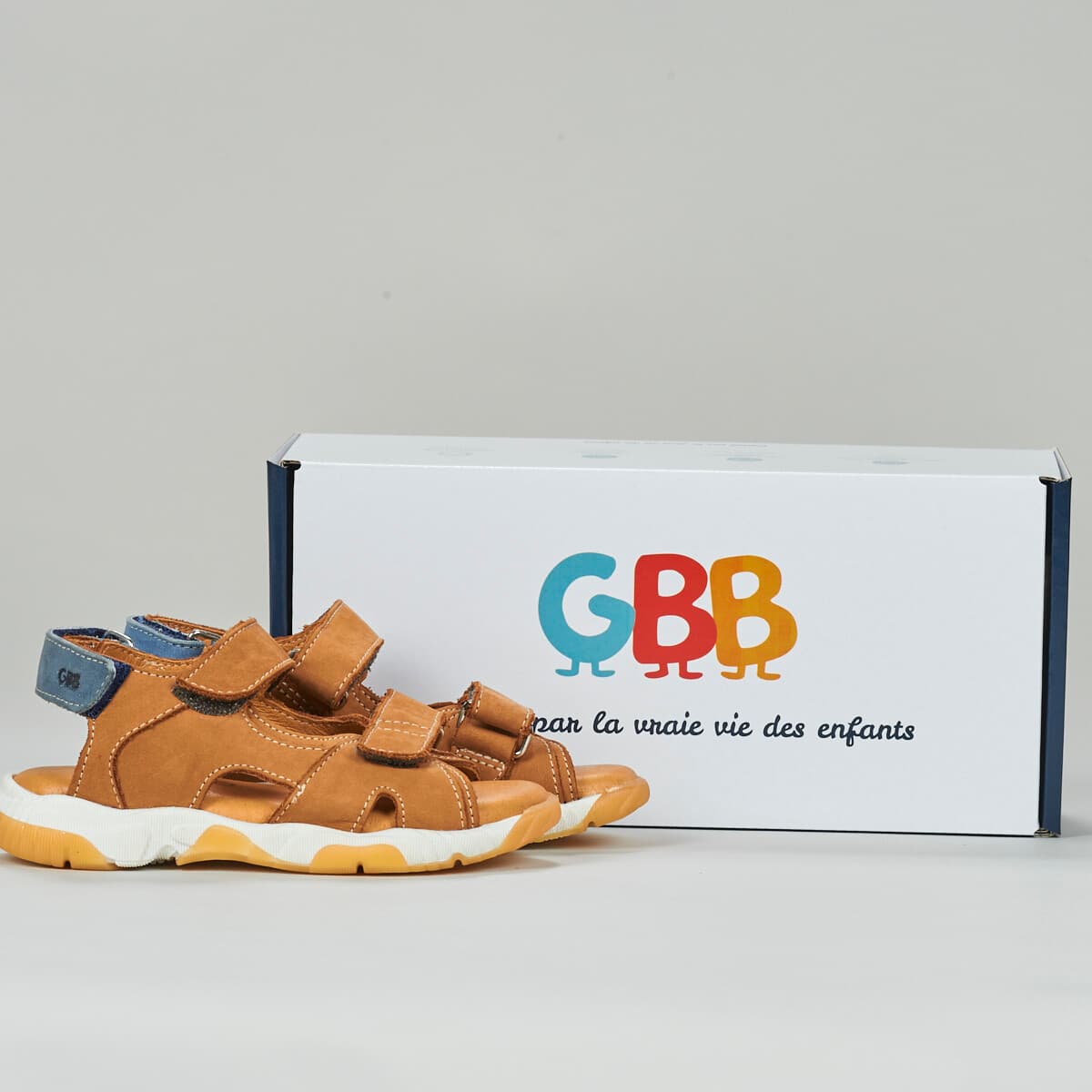 Σανδάλια χωρίς τακούνι GBB NEW DIMOU