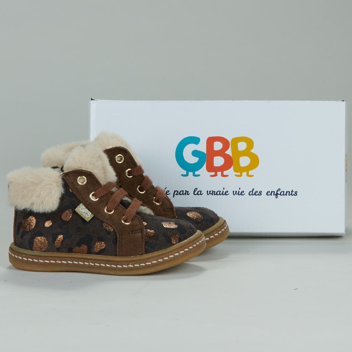 Ψηλά Sneakers GBB -