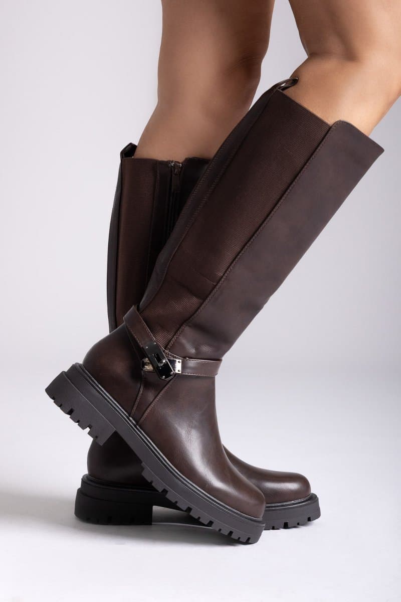 Ideal shoes Μπότες με ελαστικό πλαϊνό - 6361 - Σκούρο Καφέ Ματ