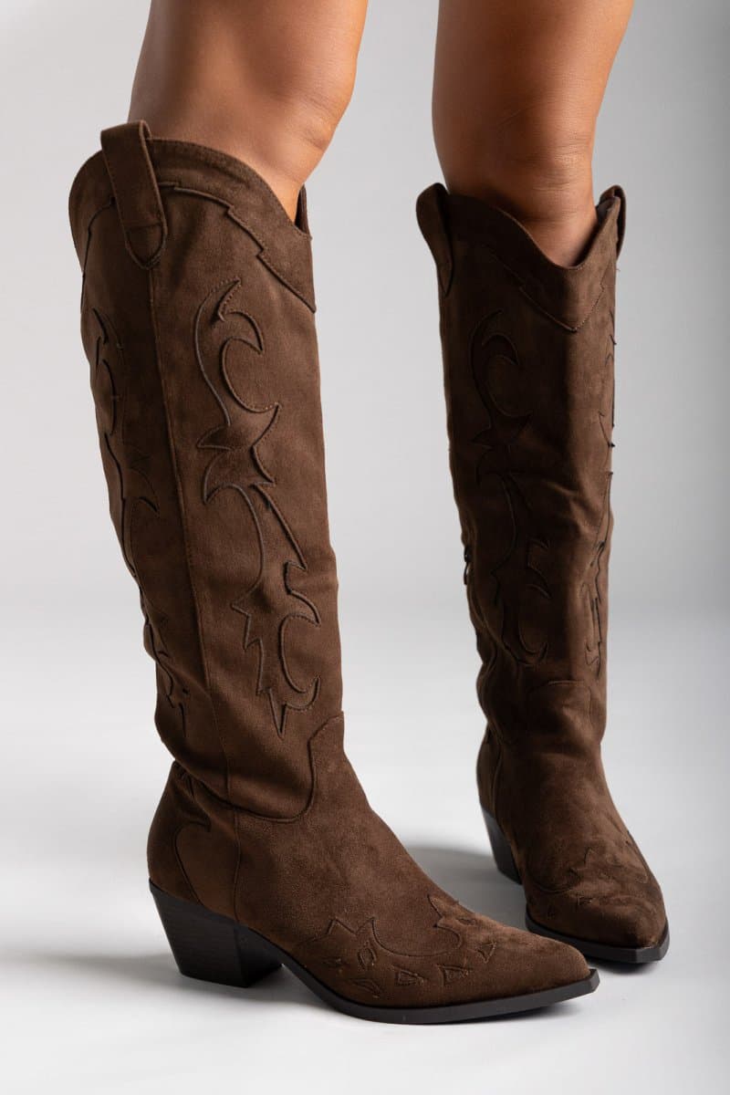 Ideal shoes Cowboy Μπότες με τετράγωνο τακούνι - 7687A - Λαδί Σουέτ